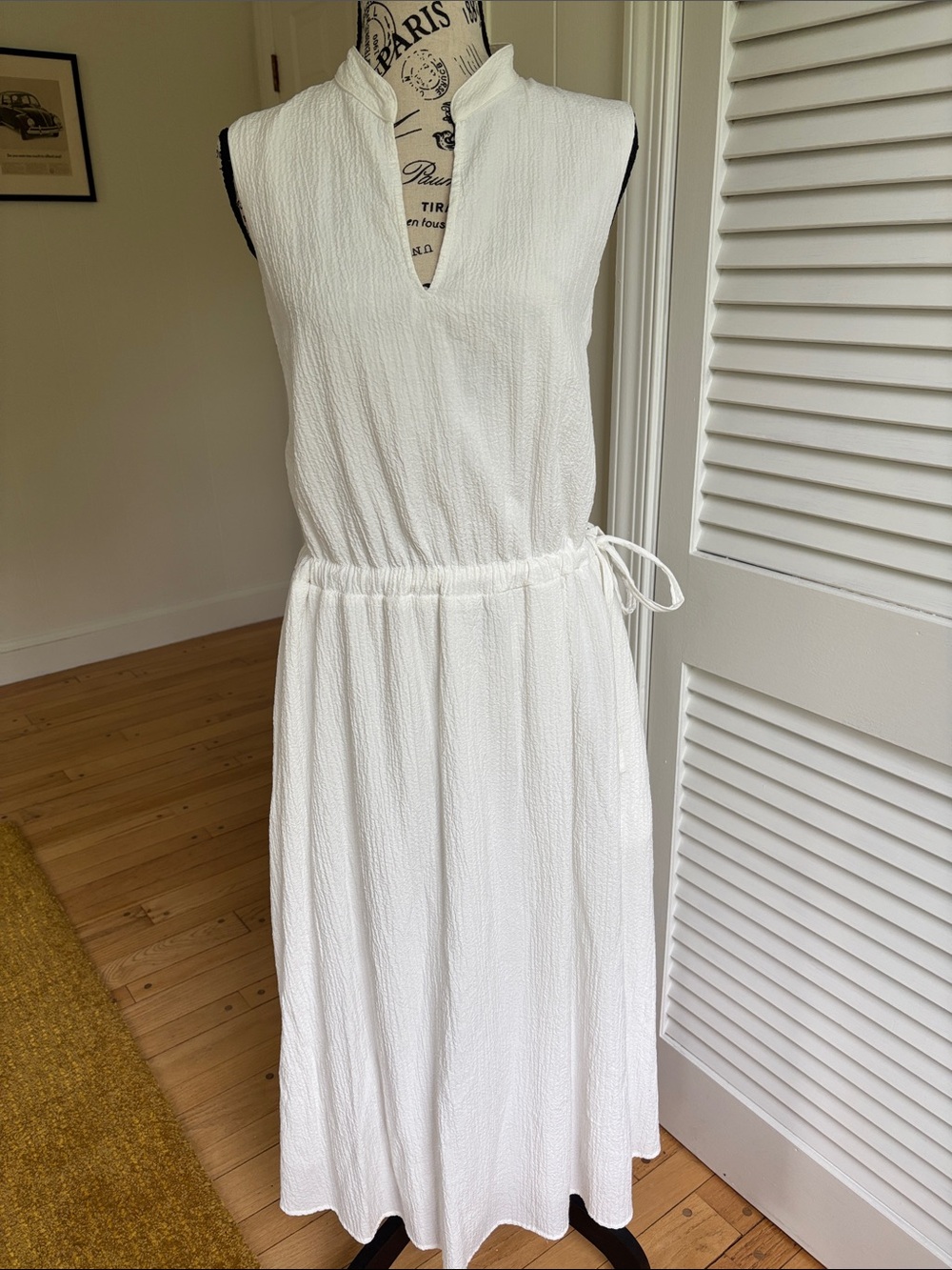 Sleeveless Textured Midi Dress with Pockets Drawstring Waist 12